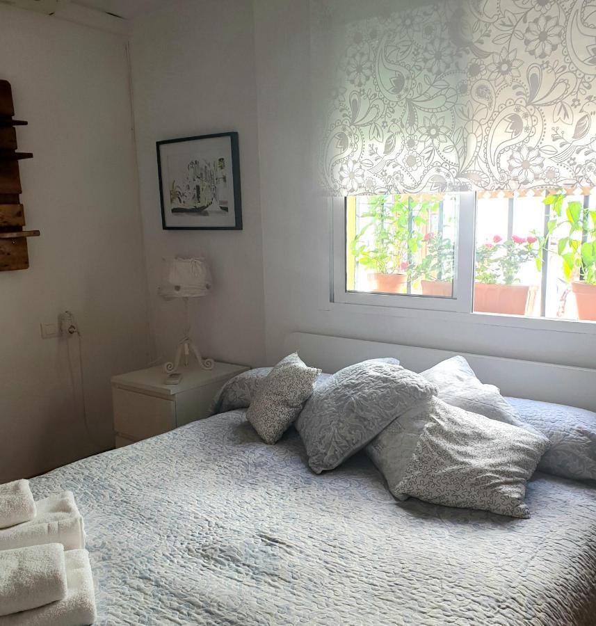 Apto. Planta Baja Y Cochera Barrio San Basilio Cordoba