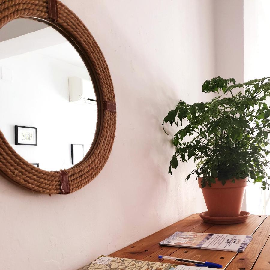 Apto. Planta Baja Y Cochera Barrio San Basilio Apartament Kordoba
