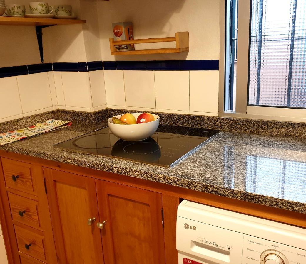 Apto. Planta Baja Y Cochera Barrio San Basilio Apartment